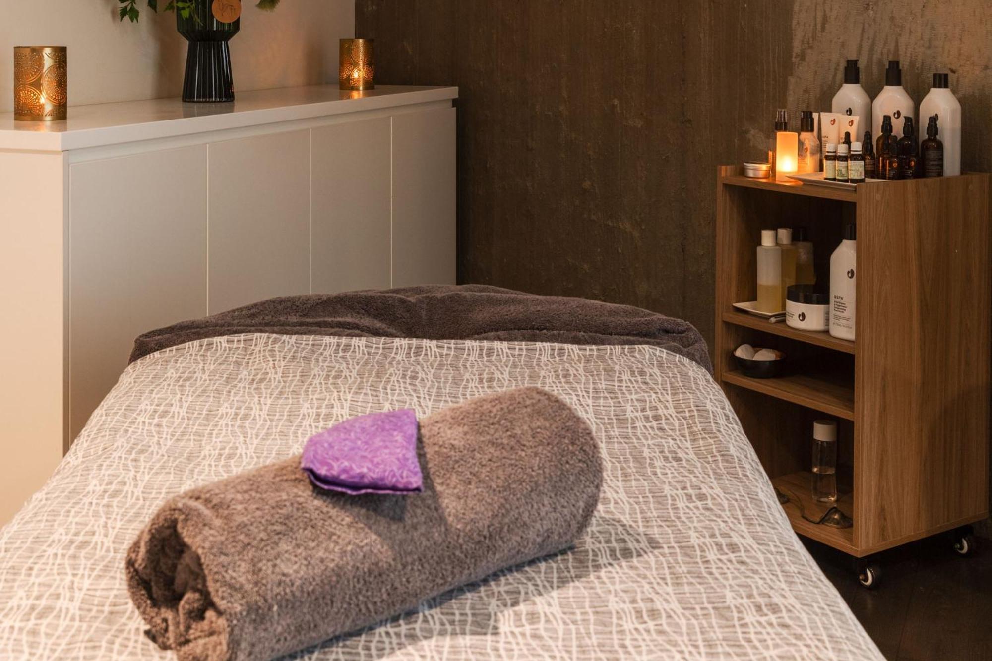 Peppers Silo Hotell Launceston Eksteriør bilde Massage table